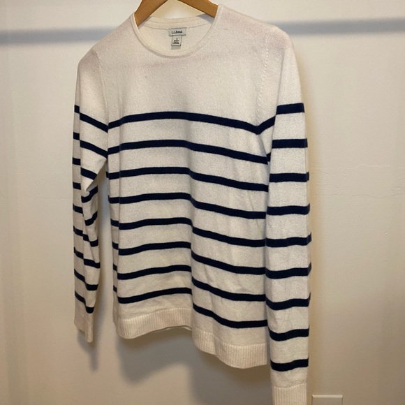 LL BEAN Women's Classic Cashmere Sweater, Crewneck Stripe - Picture 2 of 5
